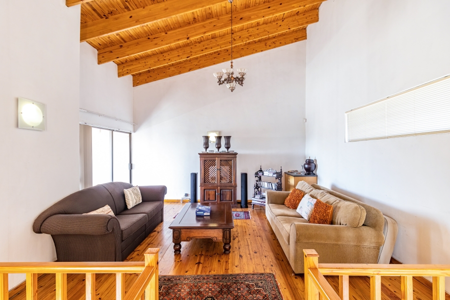 3 Bedroom Property for Sale in Country Club Western Cape